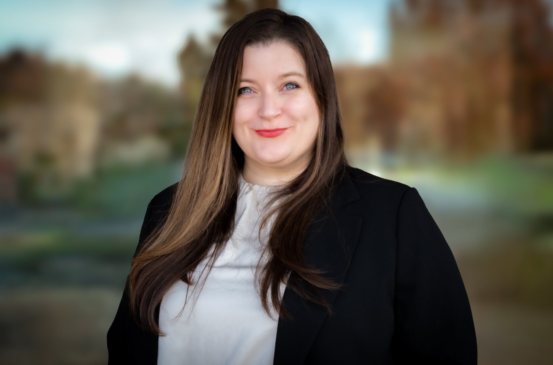 Caroline Bowman headshot