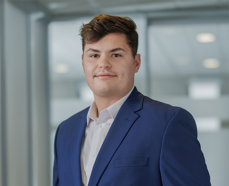Griffin Davies headshot